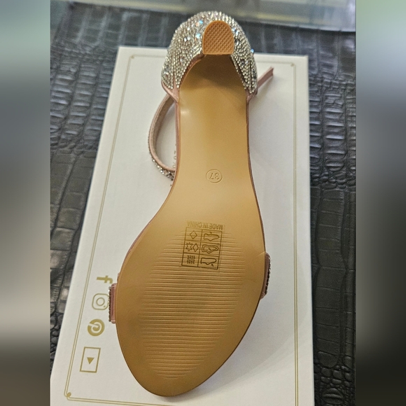 Shesole Rhinestone-Embellished Heels - Picture 4 of 5